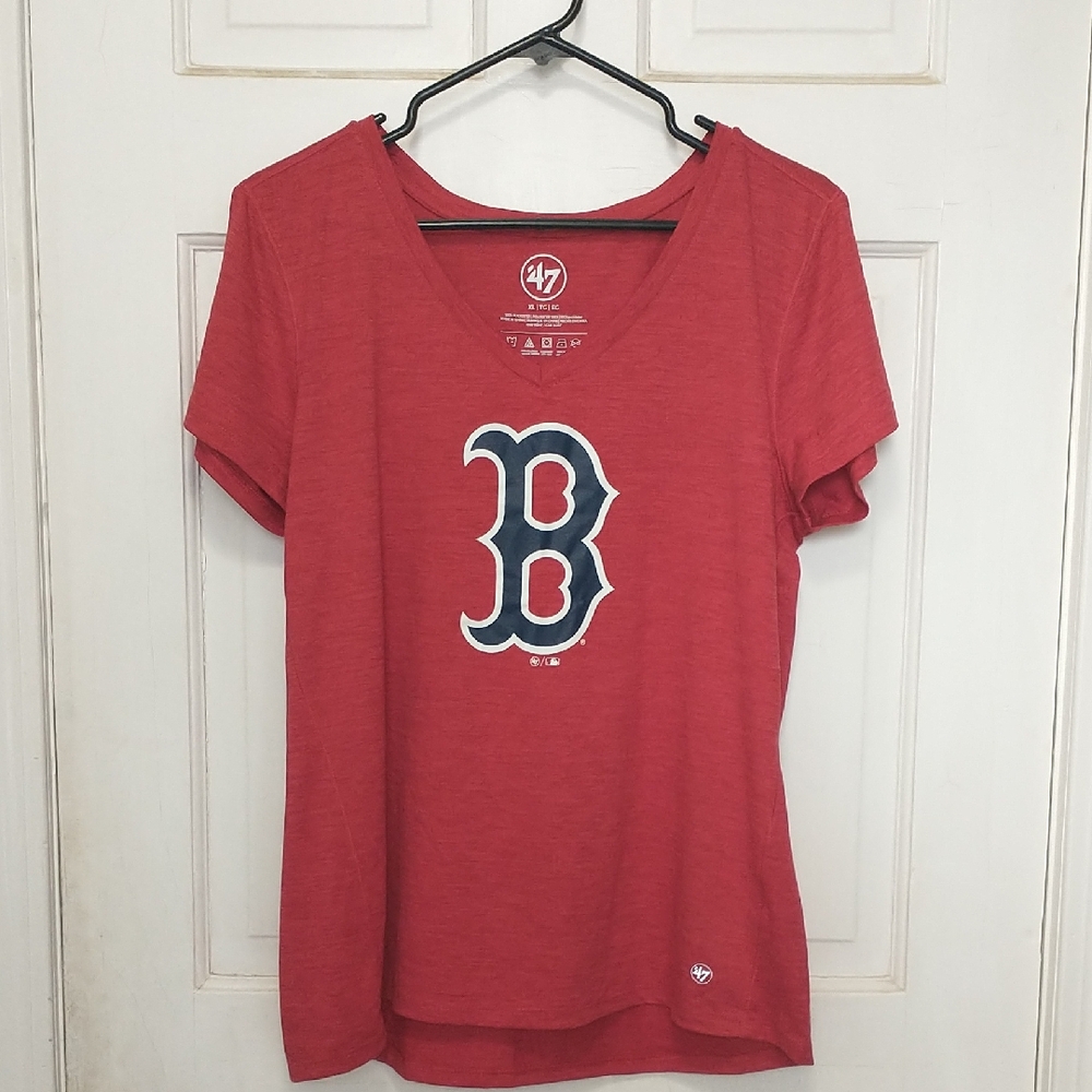 47 Women’s Red V-Neck Boston 'B' Short Sleeve Tee Like New! Never Worn!